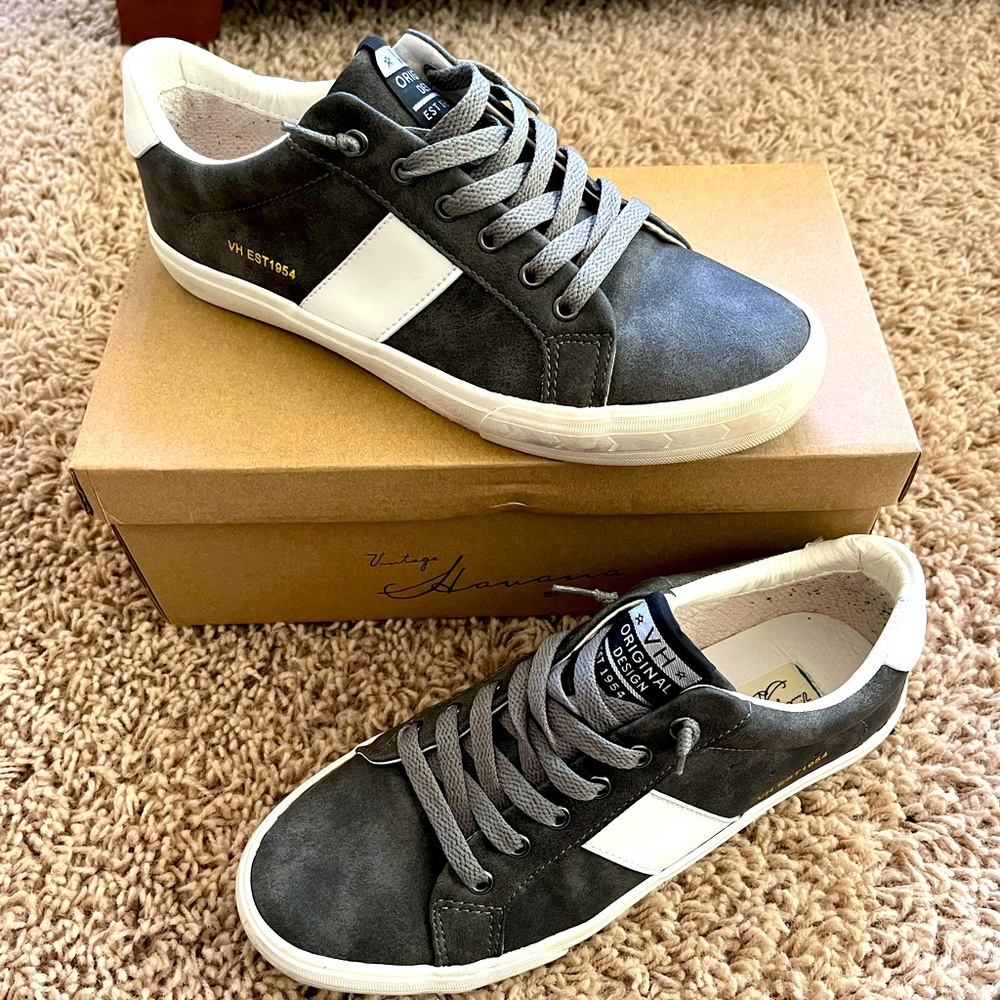 NWT vintage Havana -women’s sneakers